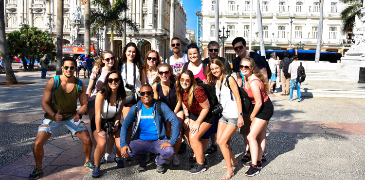 Mambo groepsreizen voor jongeren naar Cuba